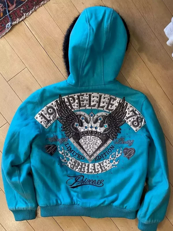 MB-Pelle-Pelle-Blue-Princess-Fur-Hood-Women-Wool-Jacket1.webp