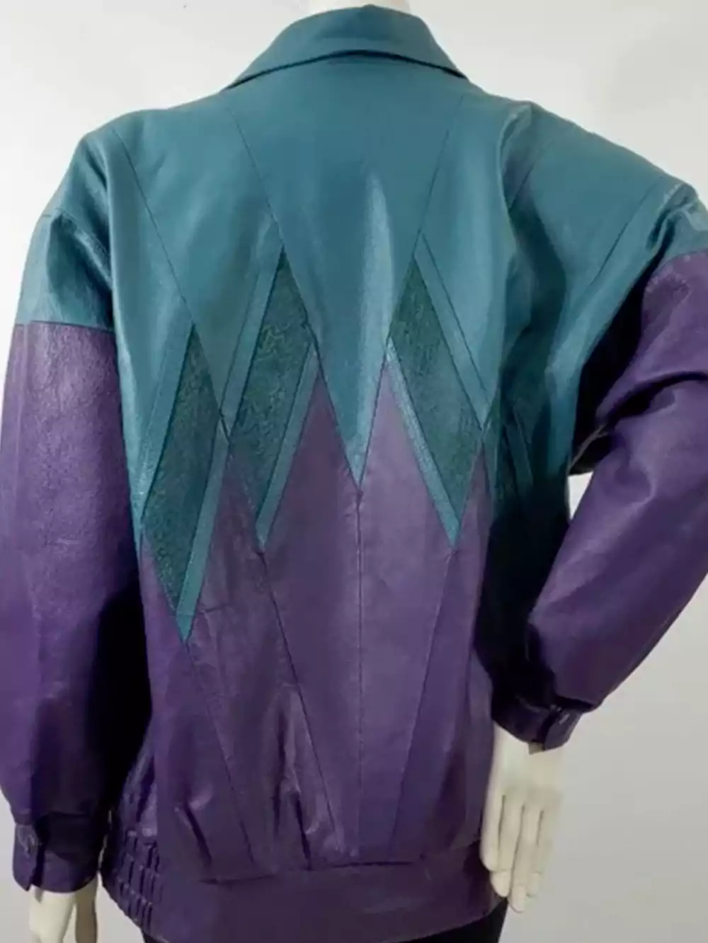 Pelle-Pelle-Vintage-Women-Leather-Jacket1.webp